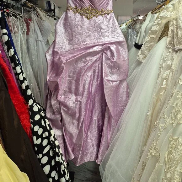 Formal Dress - Picture 2 of 2